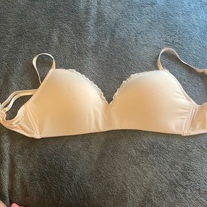 Tshirt bra 36C